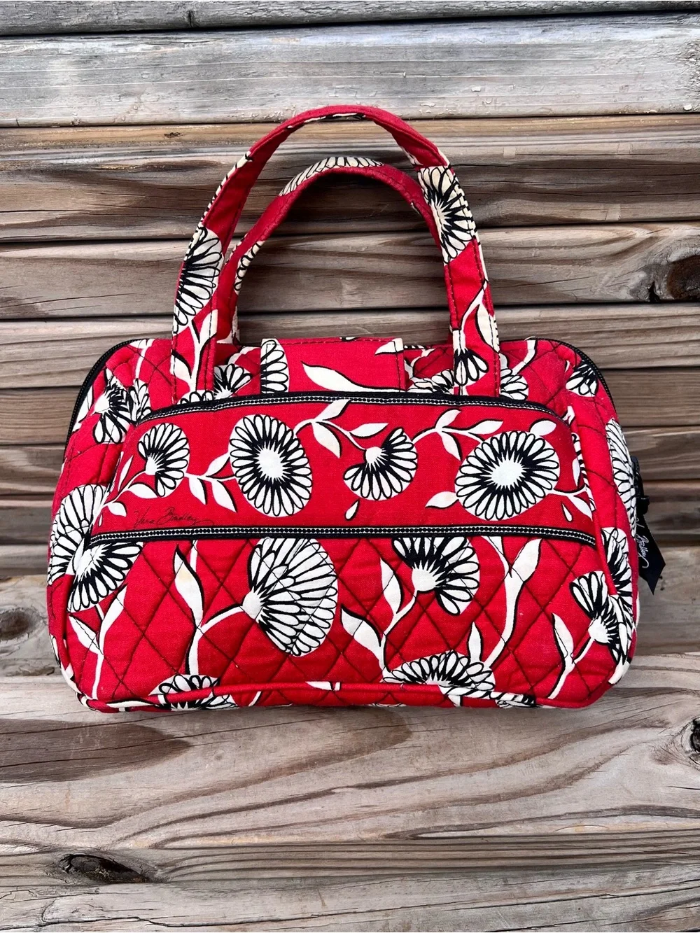 •Vera Bradley Red Floral Quilted Cosmetic Organizer EUC!